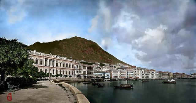 John Thomson Central Praya 1869 Restored and Colourized.jpg