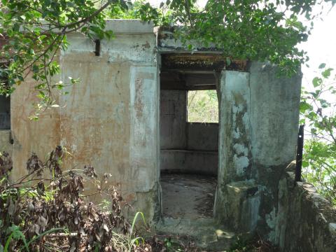 Jubilee Battery, central searchlight Jubilee Battery, central searchlight